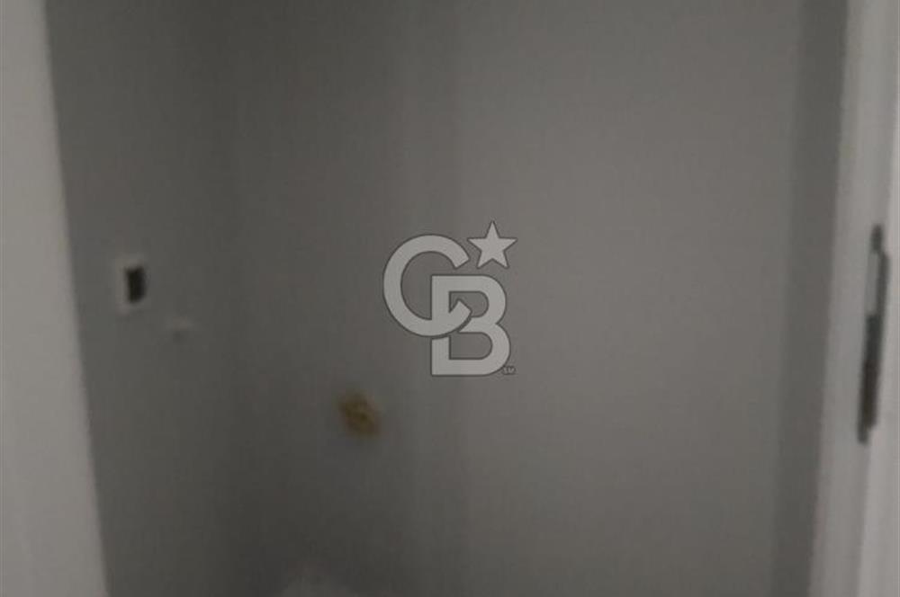 CB CITY'DEN SAZOVA ATATÜRK STADYUM'U KARŞISI KİRALIK KOMPLE BİNA