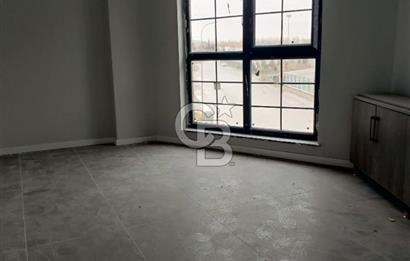 CB CITY'DEN SAZOVA ATATÜRK STADYUM'U KARŞISI KİRALIK KOMPLE BİNA