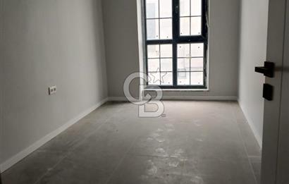 CB CITY'DEN SAZOVA ATATÜRK STADYUM'U KARŞISI KİRALIK KOMPLE BİNA