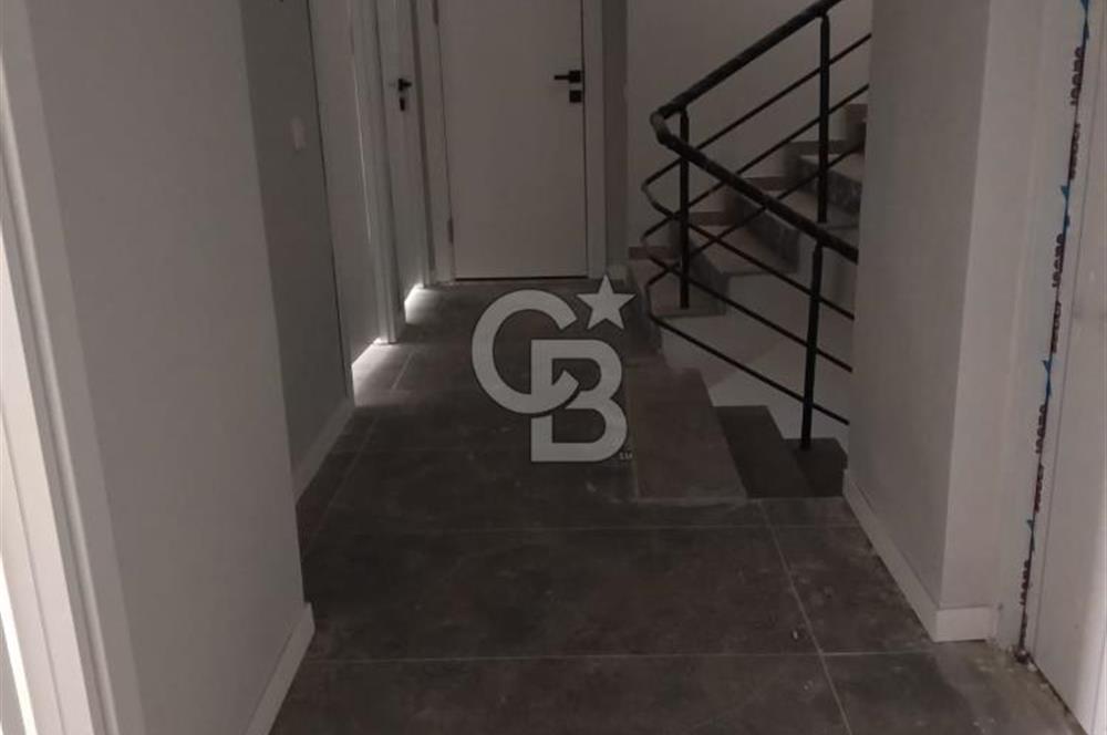 CB CITY'DEN SAZOVA ATATÜRK STADYUM'U KARŞISI KİRALIK KOMPLE BİNA