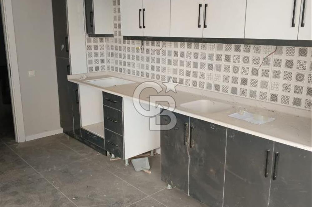 CB CITY'DEN SAZOVA ATATÜRK STADYUM'U KARŞISI KİRALIK KOMPLE BİNA