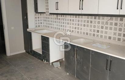 CB CITY'DEN SAZOVA ATATÜRK STADYUM'U KARŞISI KİRALIK KOMPLE BİNA