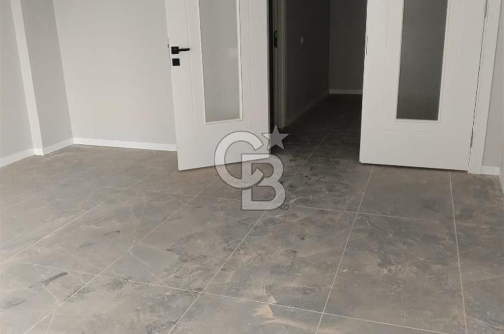 CB CITY'DEN SAZOVA ATATÜRK STADYUM'U KARŞISI KİRALIK KOMPLE BİNA