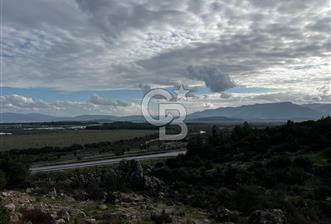 MUSELAND-İzmir Menderes Küner'de 250 m2 Satılık Arazi - 1 - 330963