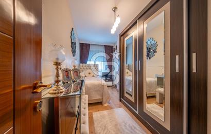 NARLIDERE YENİKALE MAHALLESİNDE DENİZ MNZ. 4+1 SATILIK DAİRE