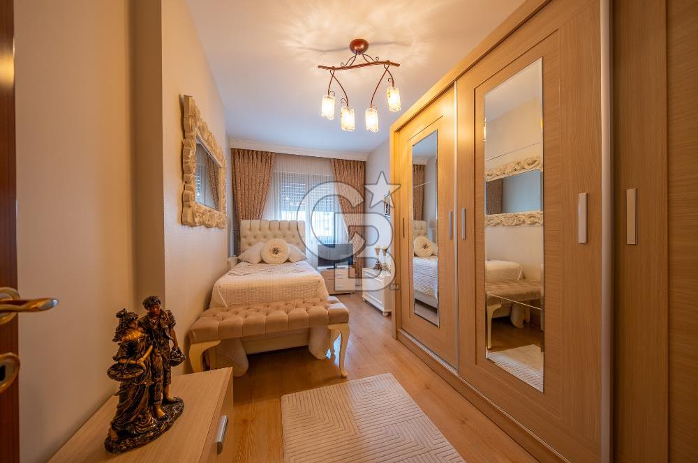 NARLIDERE YENİKALE MAHALLESİNDE DENİZ MNZ. 4+1 SATILIK DAİRE