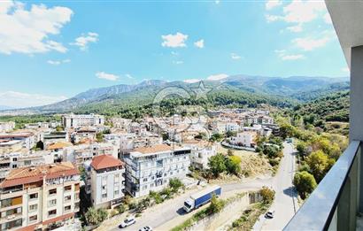 Manisa Meydan Sitesi B Blok 3+1 Kiralık Daire