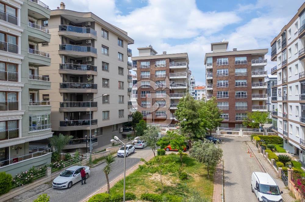 NARLIDERE YENİKALE MAHALLESİNDE DENİZ MNZ. 4+1 SATILIK DAİRE