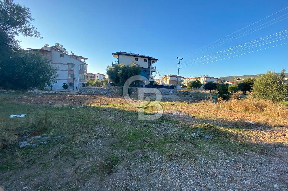 Akbükte Merkezi Konumda Tam Müstakil Villa Arsası!