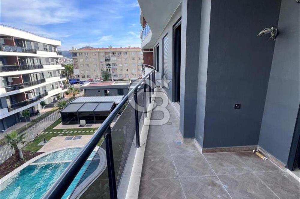 MENDERES COLDWELL BANKER POYRAZ'DAN HAVUZ CEPHELİ SIFIR DAİRE