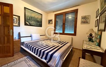 BURHANİYE ÖREN DENİZE 50m MÜSTAKİL VİLLA 130 m2 BAHÇE KULLANIMLI