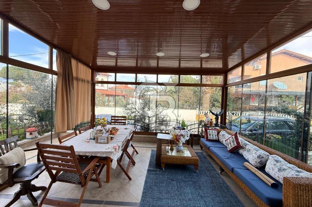 BURHANİYE ÖREN DENİZE 50m MÜSTAKİL VİLLA 130 m2 BAHÇE KULLANIMLI