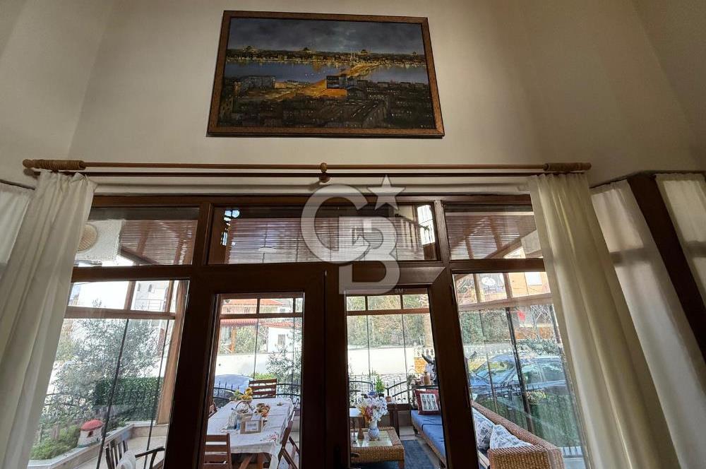 BURHANİYE ÖREN DENİZE 50m MÜSTAKİL VİLLA 130 m2 BAHÇE KULLANIMLI