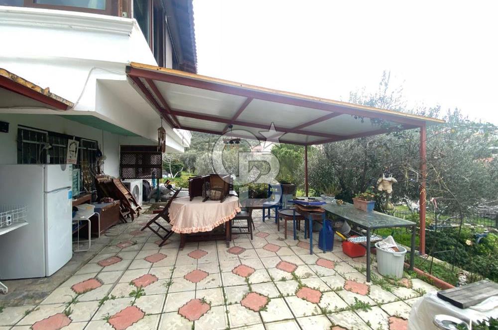 KÜÇÜKKUYU MIHLIDA DENİZ MANZARALI 5+1 VİLLA