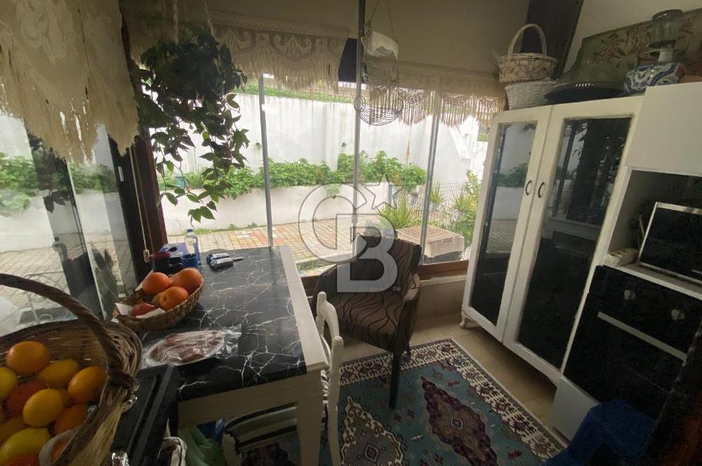 KÜÇÜKKUYU MIHLIDA DENİZ MANZARALI 5+1 VİLLA