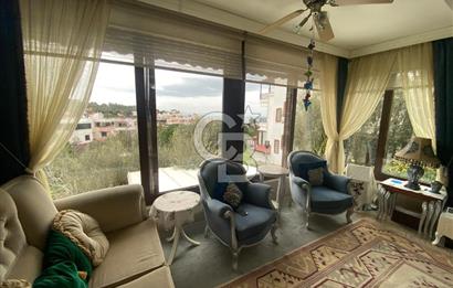 KÜÇÜKKUYU MIHLIDA DENİZ MANZARALI 5+1 VİLLA