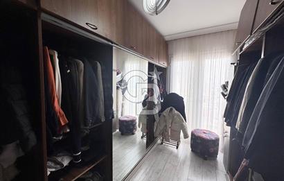 MAVİŞEHİR EMLAKKONUT SİTESİNDE TADİLATLI 4+1 KİRALIK DAİRE