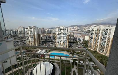 MAVİŞEHİR EMLAKKONUT SİTESİNDE TADİLATLI 4+1 KİRALIK DAİRE