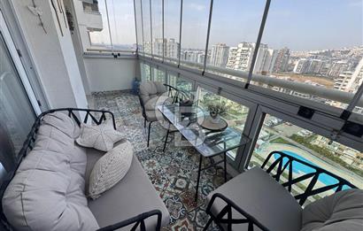 MAVİŞEHİR EMLAKKONUT SİTESİNDE TADİLATLI 4+1 KİRALIK DAİRE