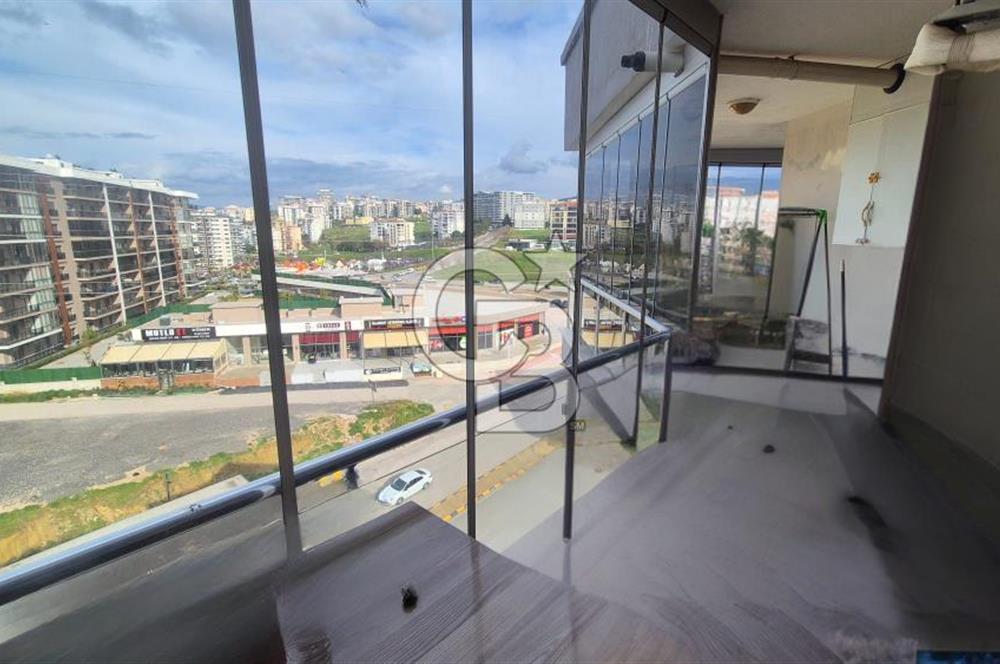 MENEMEN ULUKENT MERKEZDE MASRAFSIZ SİTE İÇİNDE 3+1 SATILIK DAİRE