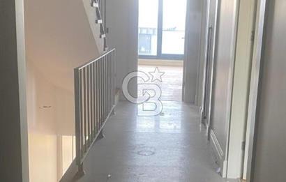 ZEKERİYAKÖY VALENS KORUDA MÜSTAKİL KİRALIK VİLLA