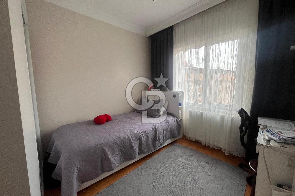 BEYLİKDÜZÜ BARIŞ MAHALLESİ BANKACILAR SİTESİ SATILIK 3+1 DAİRE