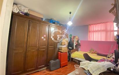 İZMİR KARŞIYAKA TUNA MAHALLESİ ARABACILAR SOKAK'TA SATILIK 2+1 DAİRE