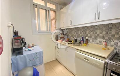 İZMİR KARŞIYAKA TUNA MAHALLESİ ARABACILAR SOKAK'TA SATILIK 2+1 DAİRE