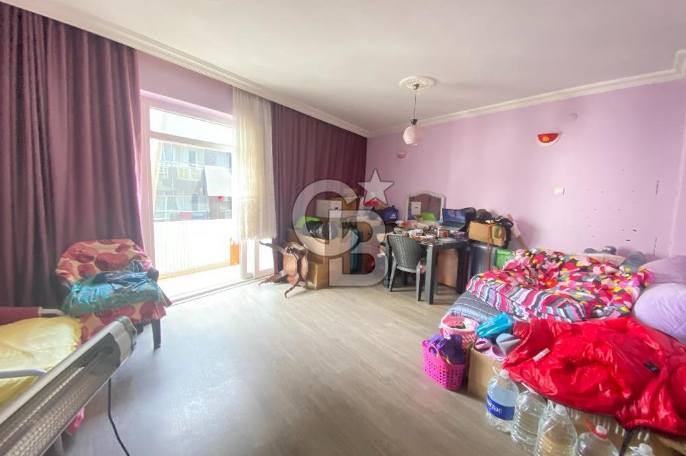 İZMİR KARŞIYAKA TUNA MAHALLESİ ARABACILAR SOKAK'TA SATILIK 2+1 DAİRE