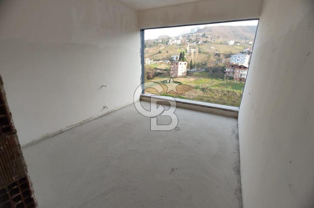 TRABZON BEŞİRLİ ASUDE EVLERİNDE EŞSİZ MANZARALI LÜKS 4+1 DAİRE