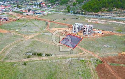 AKÇAOVA'DA LÜKS KONUT PROJESİNE UYGUN %50 KAT KARŞILIĞI ARSA