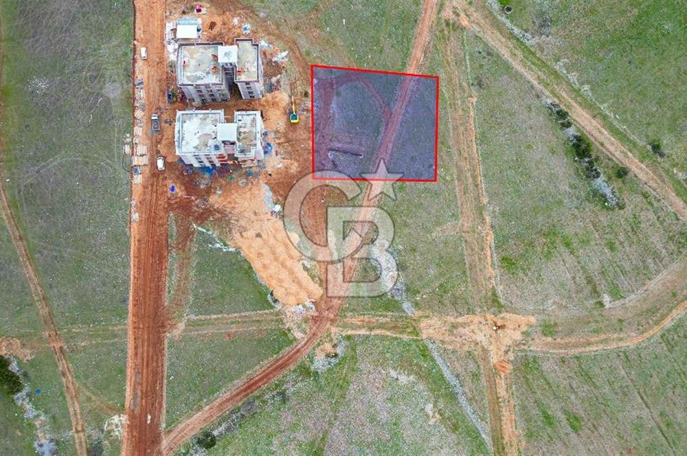 AKÇAOVA'DA LÜKS KONUT PROJESİNE UYGUN %50 KAT KARŞILIĞI ARSA