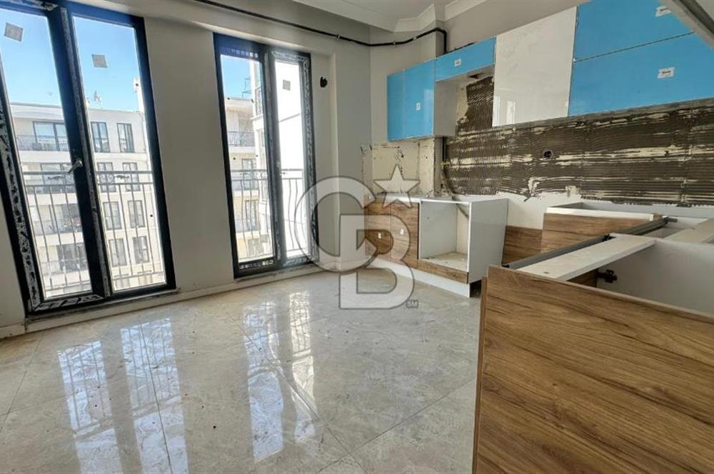 Cb Mahallde Kartepe Dorukpark Evlerinde Satılık 3+1 Çatıdubleks