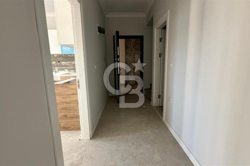 Cb Mahallde Kartepe Dorukpark Evlerinde Satılık 3+1 Çatıdubleks