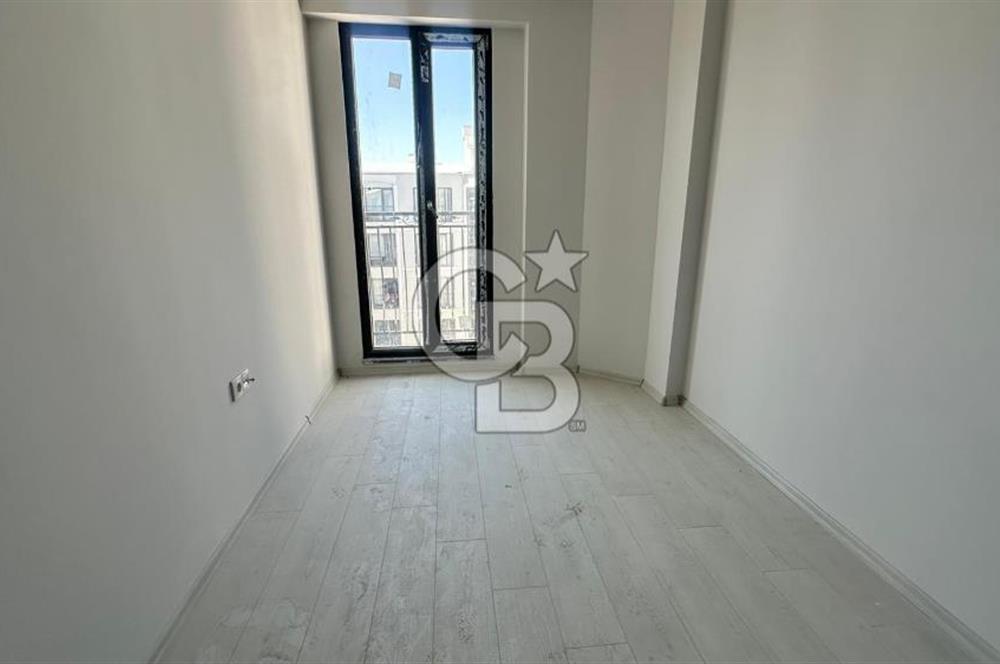 Cb Mahallde Kartepe Dorukpark Evlerinde Satılık 3+1 Çatıdubleks