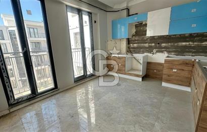 Cb Mahallde Kartepe Dorukpark Evlerinde Satılık 3+1 Çatıdubleks