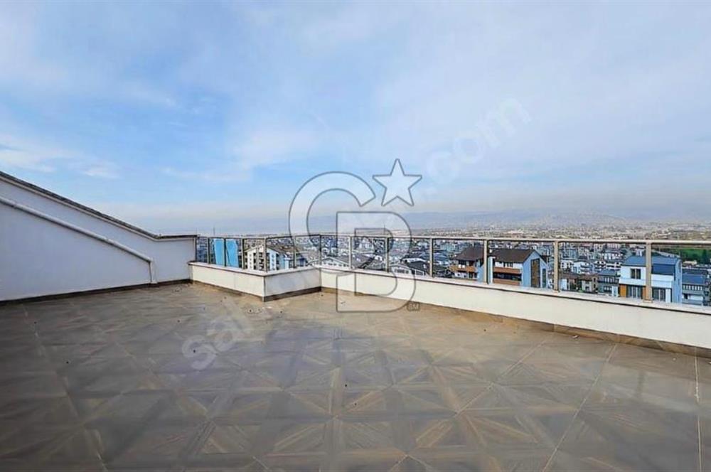 Cb Mahall'den Uğurlu Dostluk sitesinde Satılık 6+1 Çatıdubleks