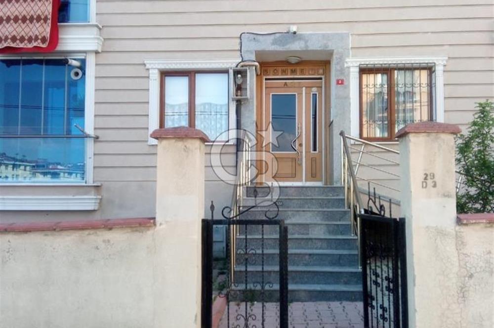 VELİBABADA AİLE YAŞAMINA UYGUN MERKEZİ GENİŞ VE FERAH 3+1