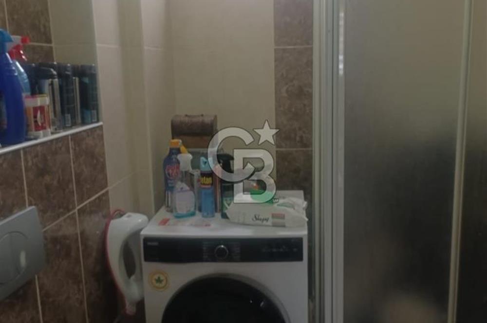 VELİBABADA AİLE YAŞAMINA UYGUN MERKEZİ GENİŞ VE FERAH 3+1