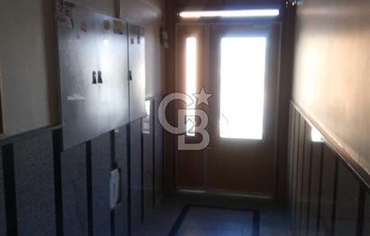 VELİBABADA AİLE YAŞAMINA UYGUN MERKEZİ GENİŞ VE FERAH 3+1