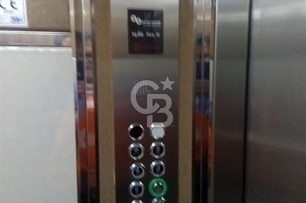 FIRSAT!! AİLE YAŞAMINA UYGUN MERKEZİ GENİŞ VE FERAH 3+1