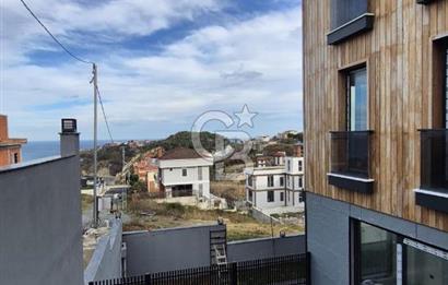 SATILIK ARNAVUTKÖY KARABURUN'DA DENİZ MANZARALI LÜX VİLLA