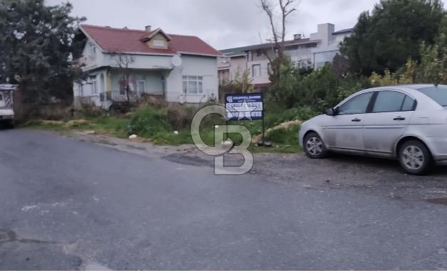 SİNANOBA 'DA SATILIK KÖŞE PARSEL İMARLI ARSA