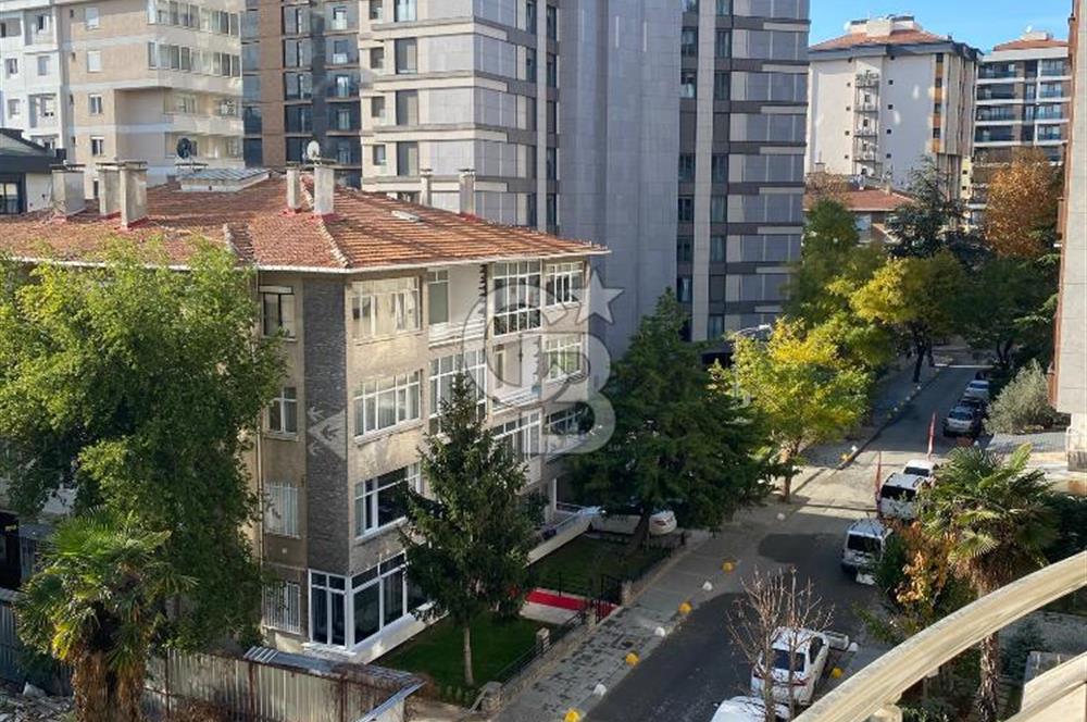 SUADİYE BAĞDAT CADDESİNDE KİRALIK EŞYALI 1+1 DAİRE