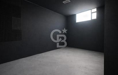 KARTAL HUKUKÇULAR TOWERS'DA ÖN VE YAN KULLANIMLI KÖŞE DÜKKAN (KDV DAHİL)