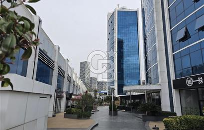 KARTAL HUKUKÇULAR TOWERS'DA ÖN VE YAN KULLANIMLI KÖŞE DÜKKAN (KDV DAHİL)