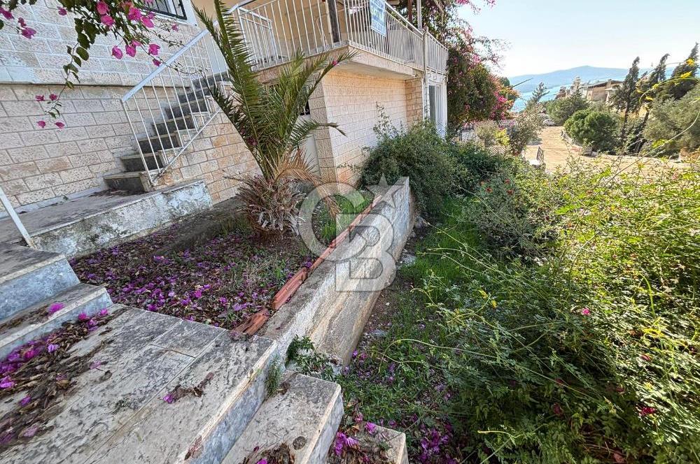 Didim Akbük'te Kerem Sitesinde Eşyalı Bakımlı Kiralık Villa