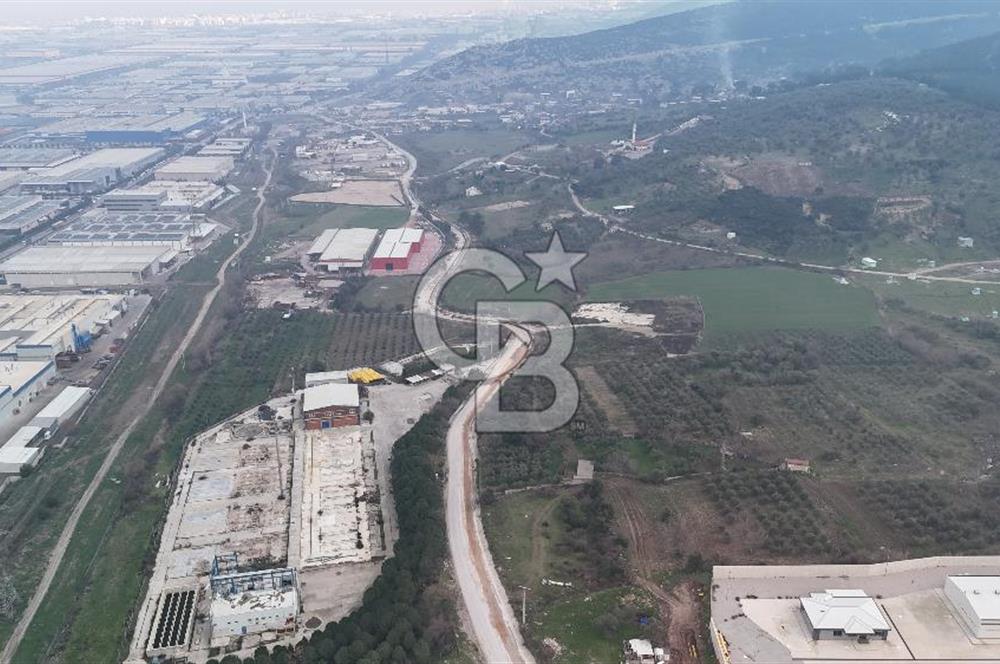Manisa Organize Sanayi Bölgesi Emlakdere Sınırında Satılık Tarla