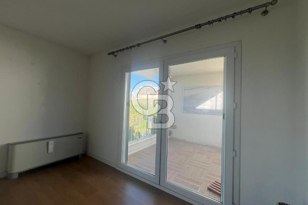 35.SOKAK SİTESİNDE PARK MANZARALI 2+1 TERASLI KİRALIK DAİRE