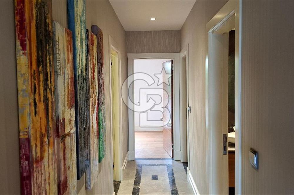 BAHÇEŞEHİR GÖKKUŞAĞI EVLERİ GÖLET MANZARALI SATILIK 4+1 DAİRE